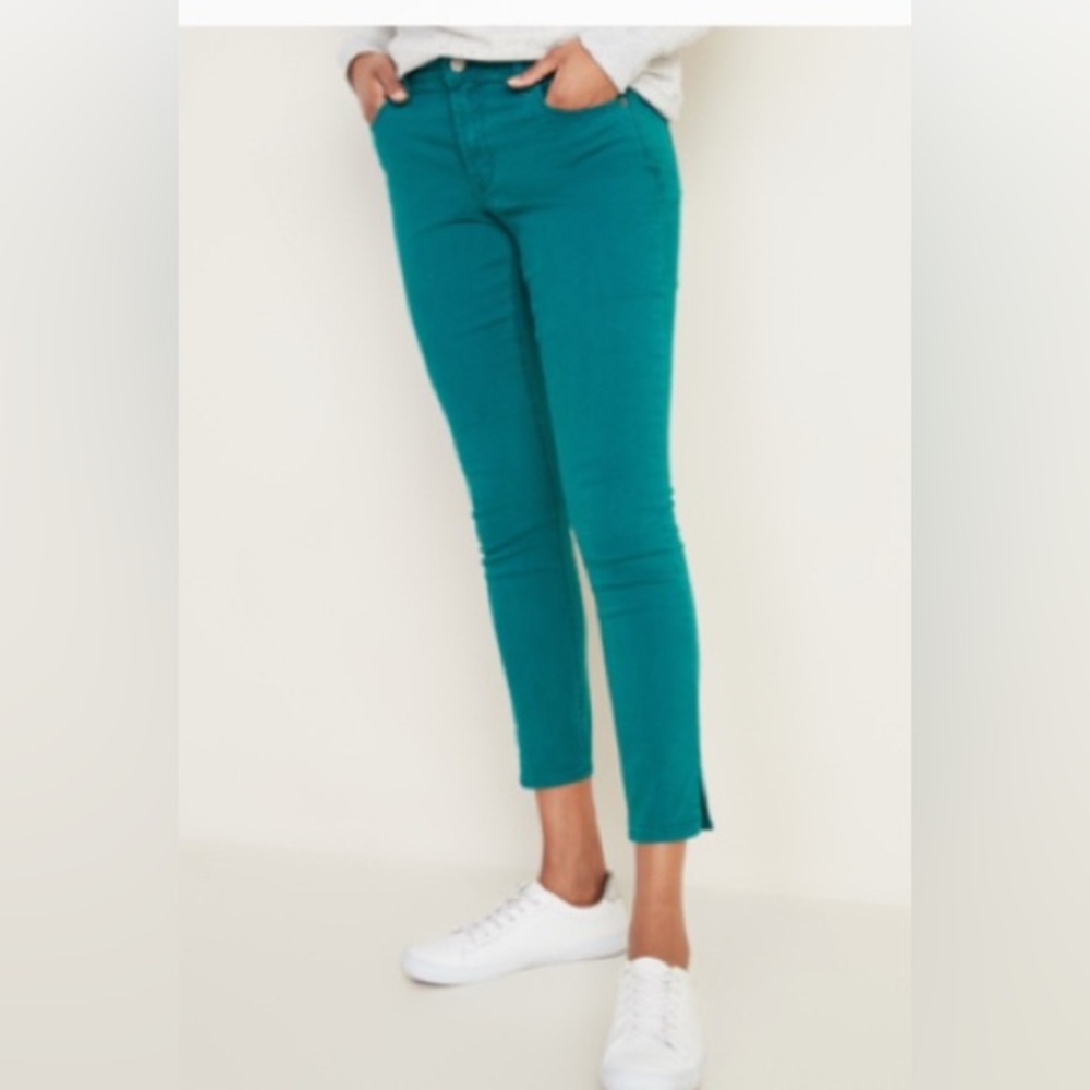 Mid-Rise Pop-Color Side-Slit Rockstar Super Skinny Jeans for Women